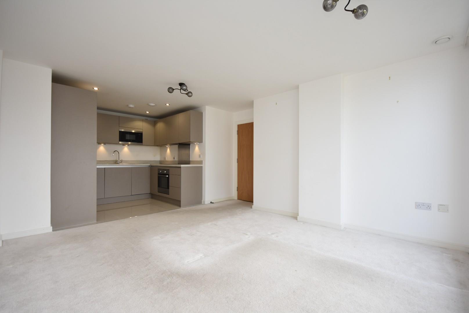 43 Douglas House, Ferry Court, Cardiff, CF11 0LD